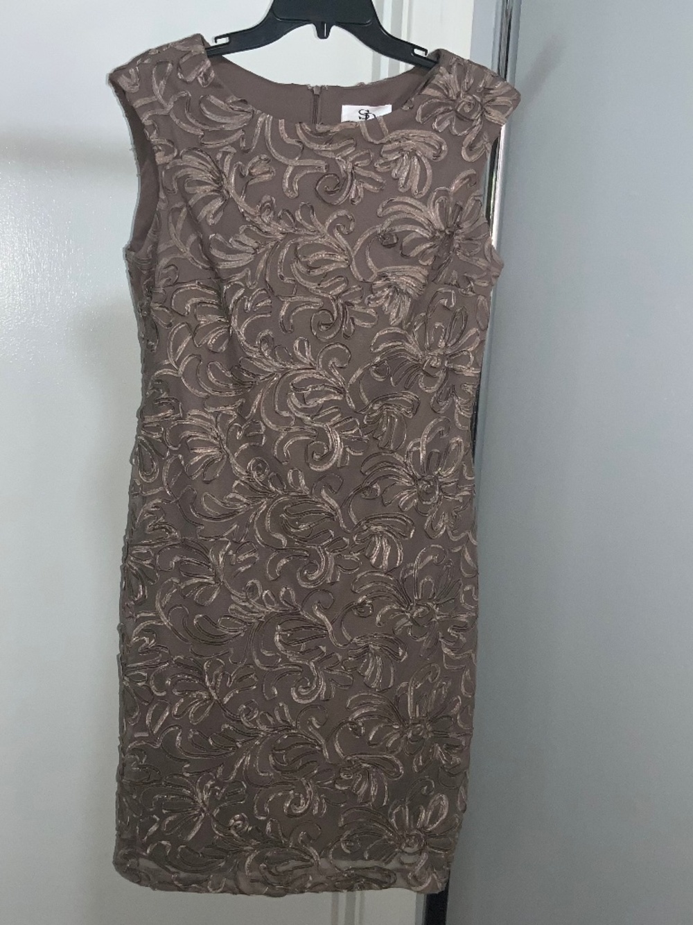 SD Collection tan cream soutache braid lace overlay sheath dress sz 12 lined